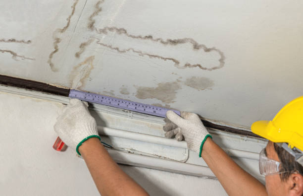 Reliable Burst Pipe Cleanup contractor in Winnebago, WI by Water Damage Irwin